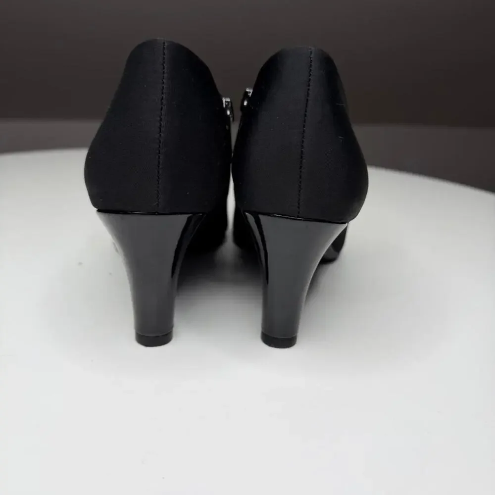 Bandolino Black Stretch Ankle Bootie Heels Sz‎ 8M – Sleek Minimalist Career Core