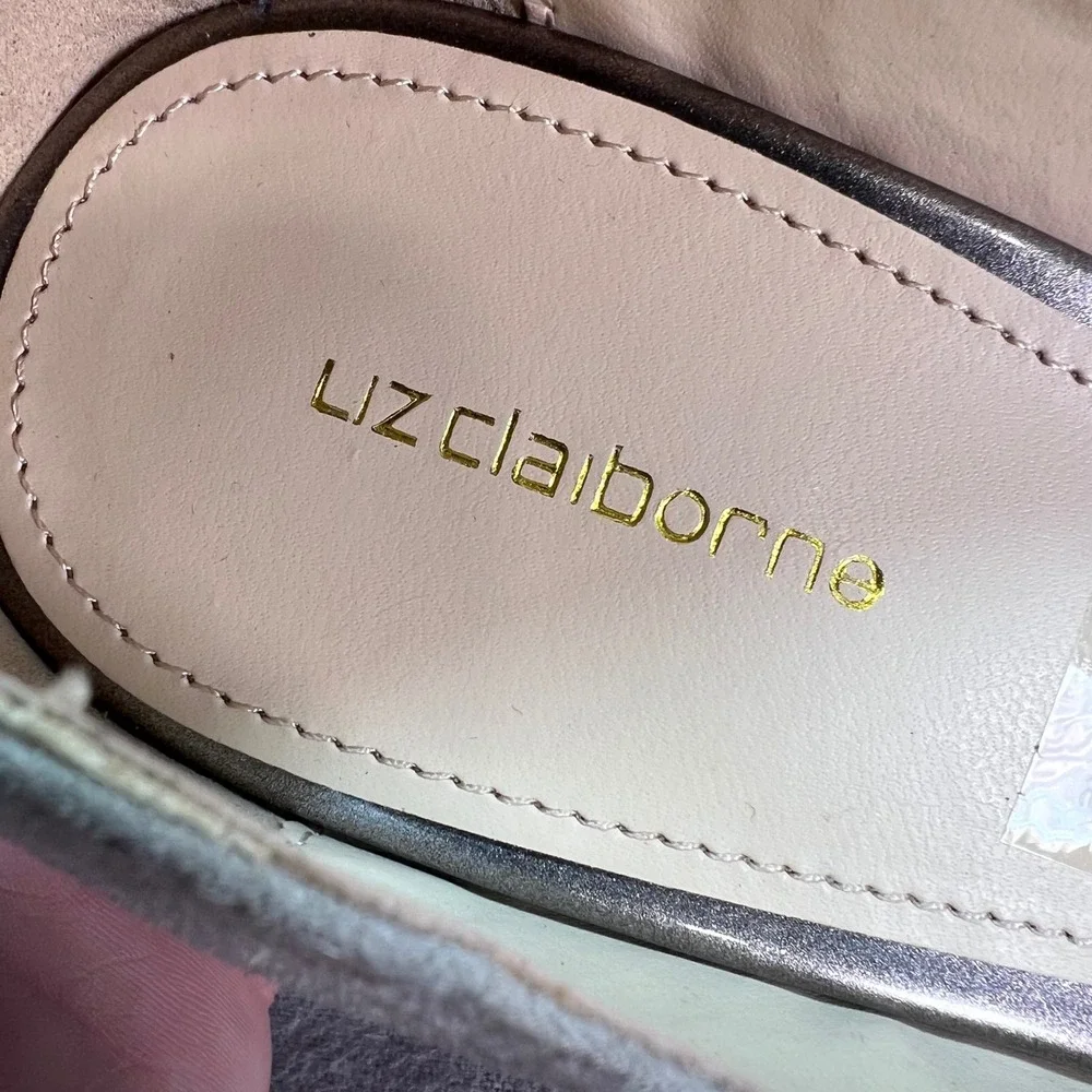 Liz Claiborne Pumps Koala Grey Faux Suede Pearl‎ Strappy Elegant Neutral 9 WIDE