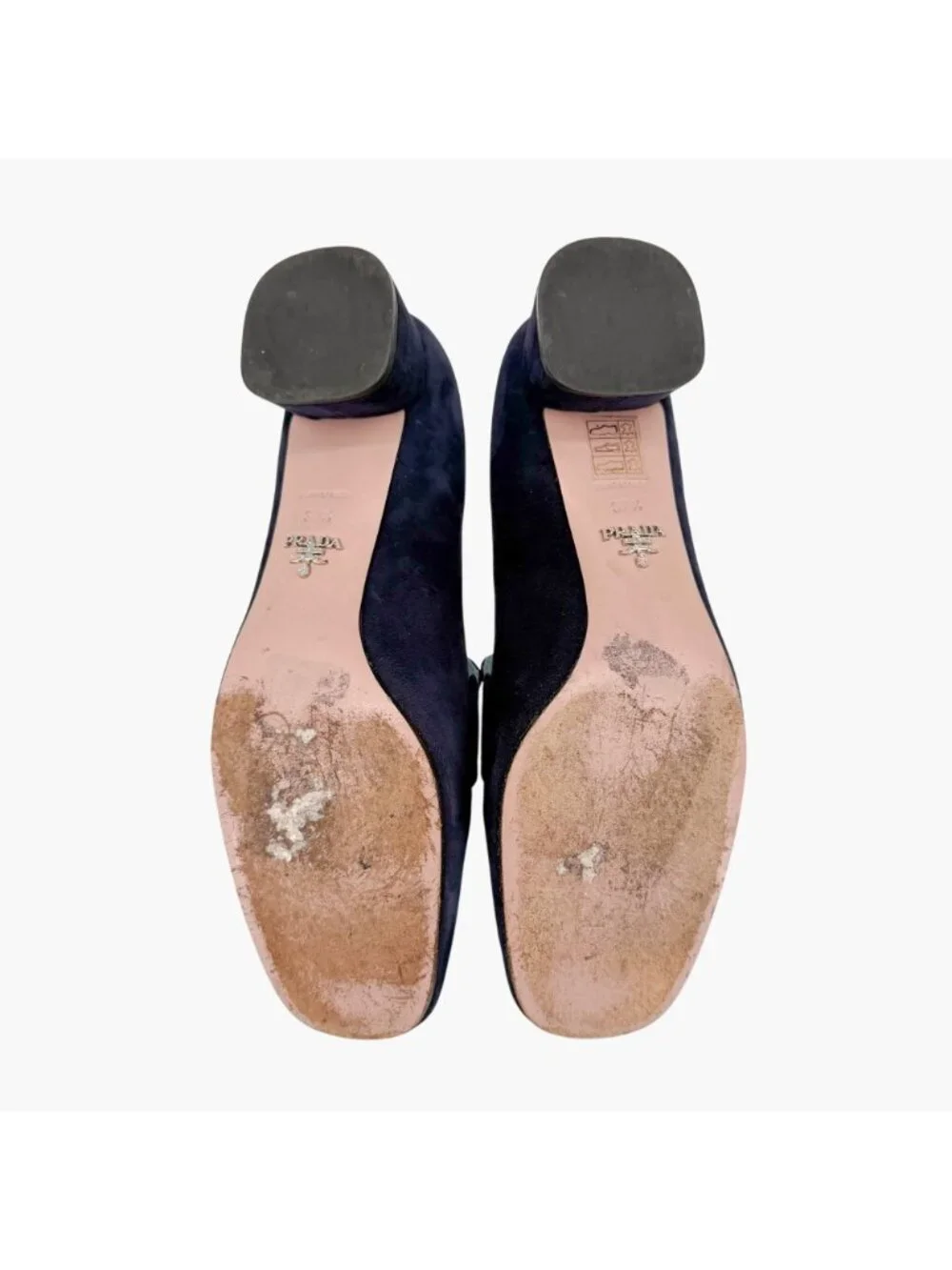 Prada pre owned