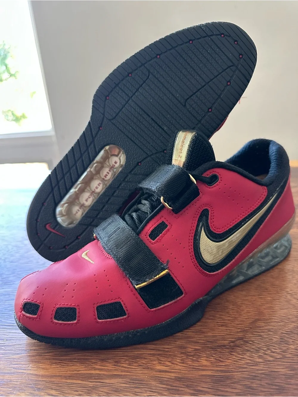 Size 10- NIKE Men’s Romaleos 2 Weightlifting Shoes Black Red Gold 476927-670