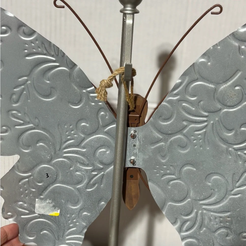 N/A metal butterfly