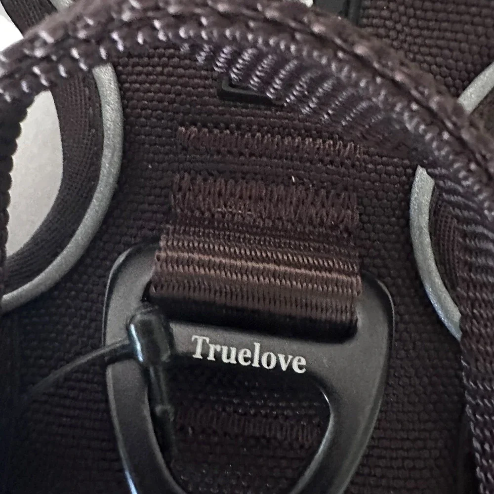 Truelove closure straps