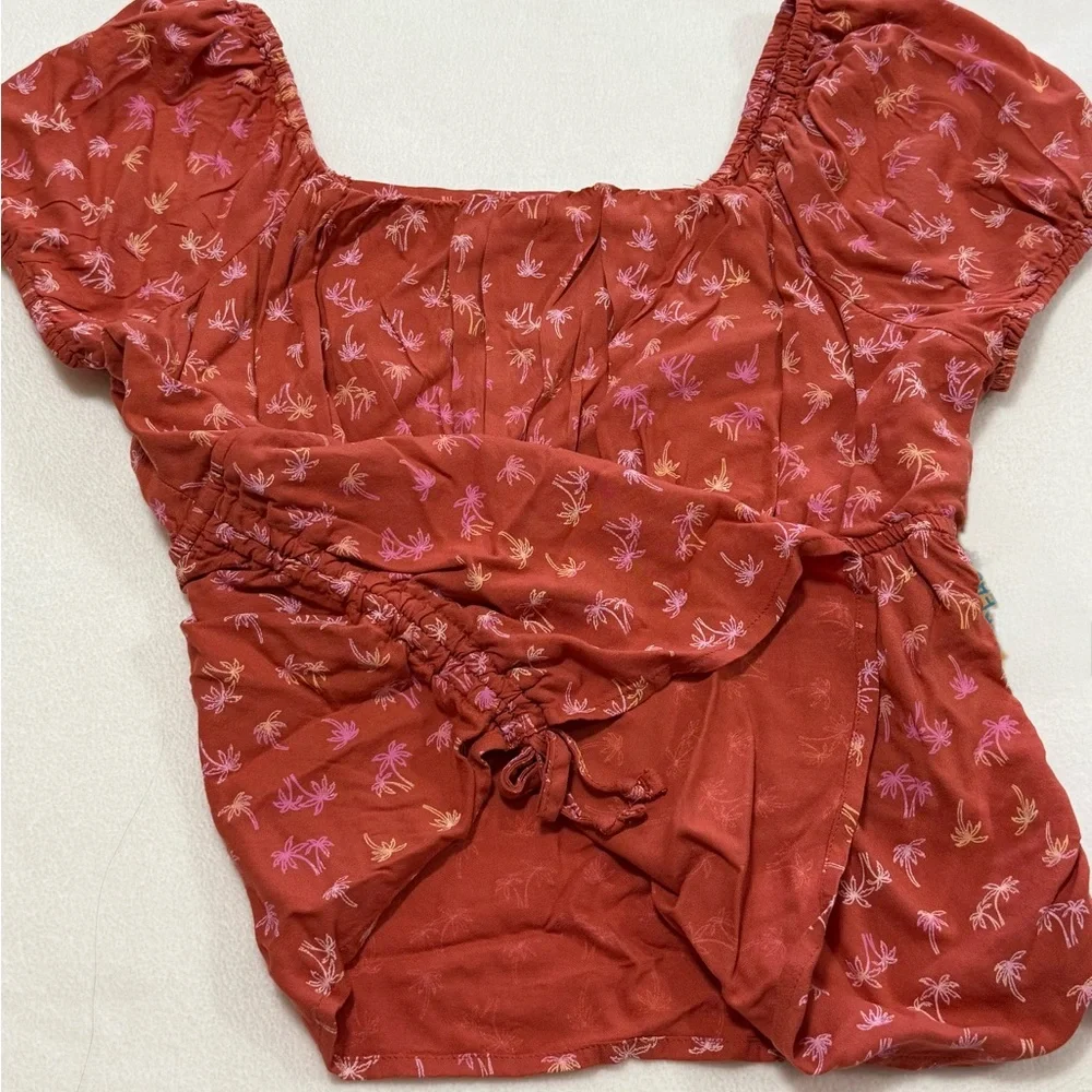 Girls Large 14.5/16.5 P (Plus) Top With Palm Tree Pattern in Burnt Red - NWT