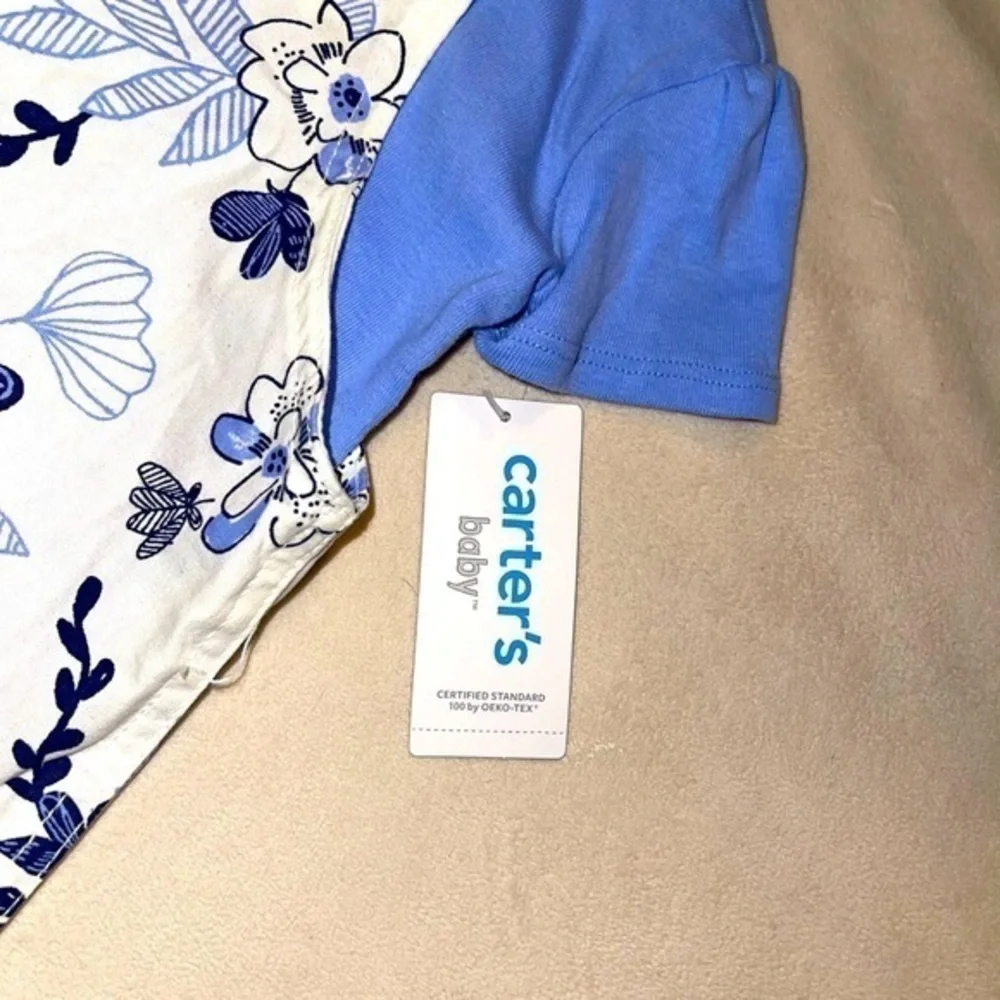 Carters set months consists