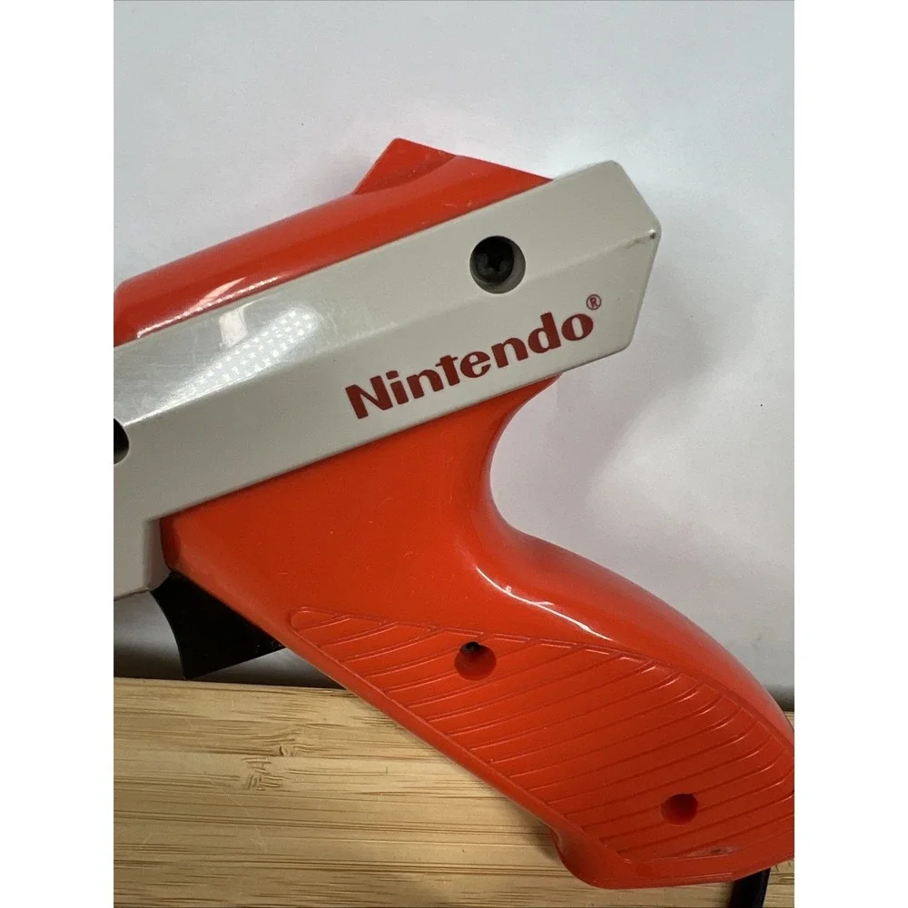 Nintendo light iconic