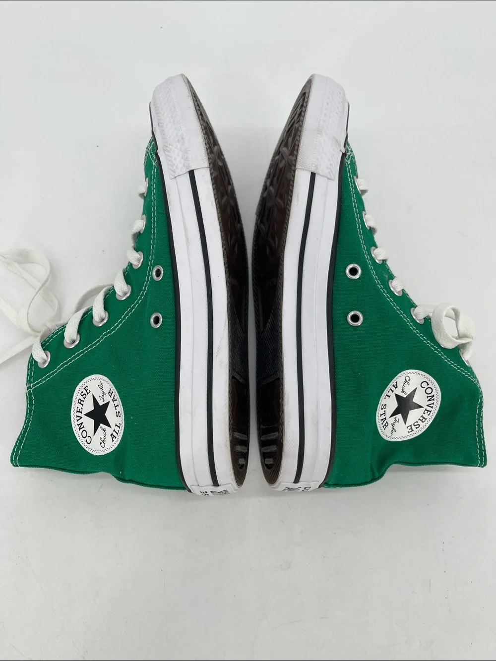 Converse gently worn
