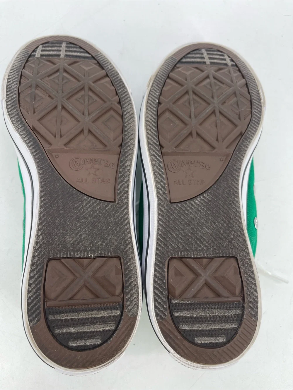Converse gently worn