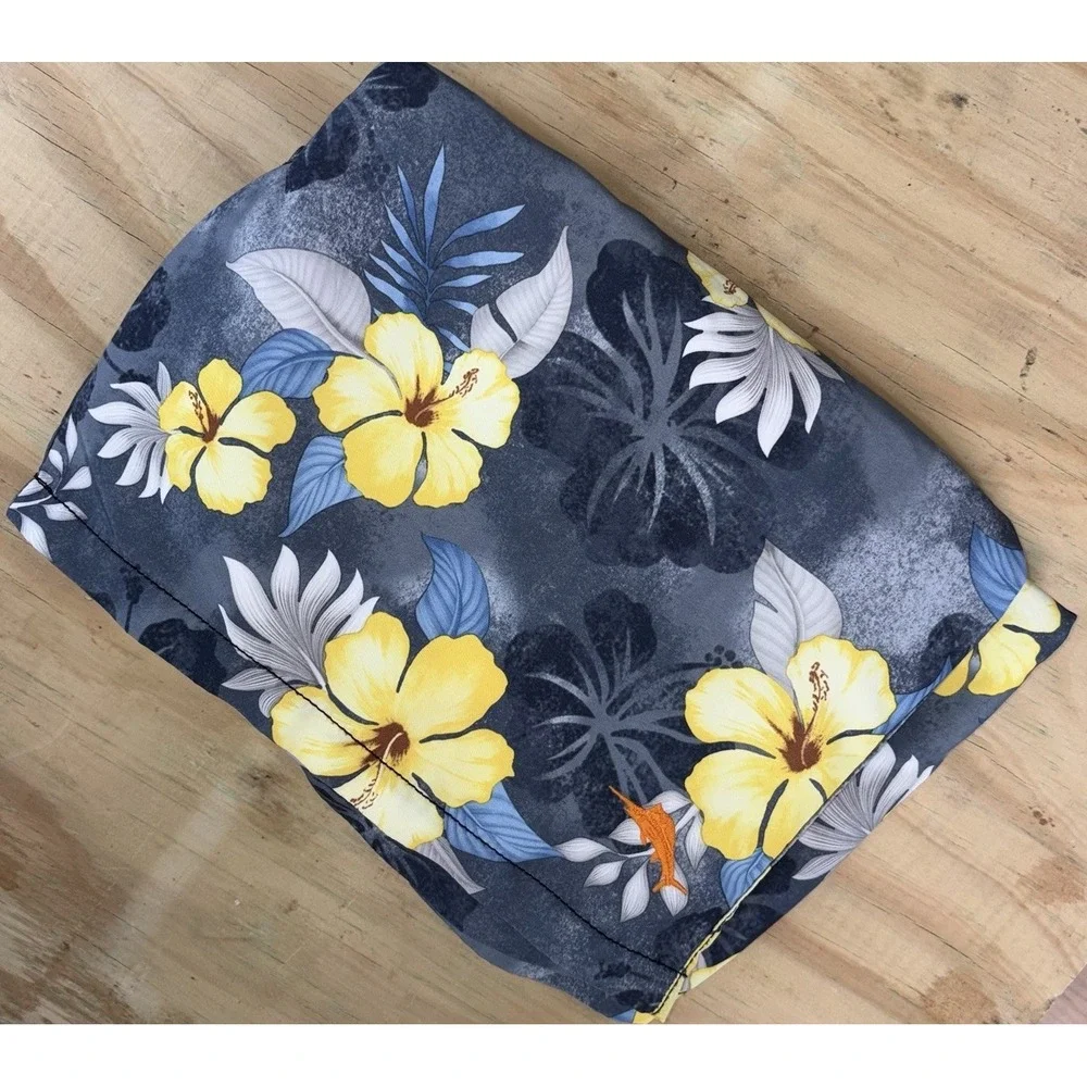 Tommy Bahama Relax Lined Swim Trunks Mens Large Floral Hawaiian Board‎ Shorts 6
