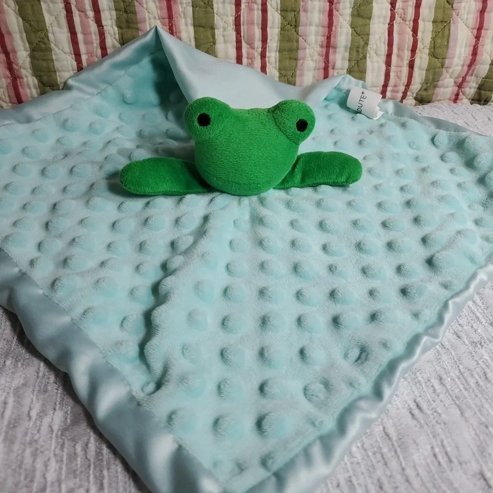 Doindute‎ Frog Lovey Plush