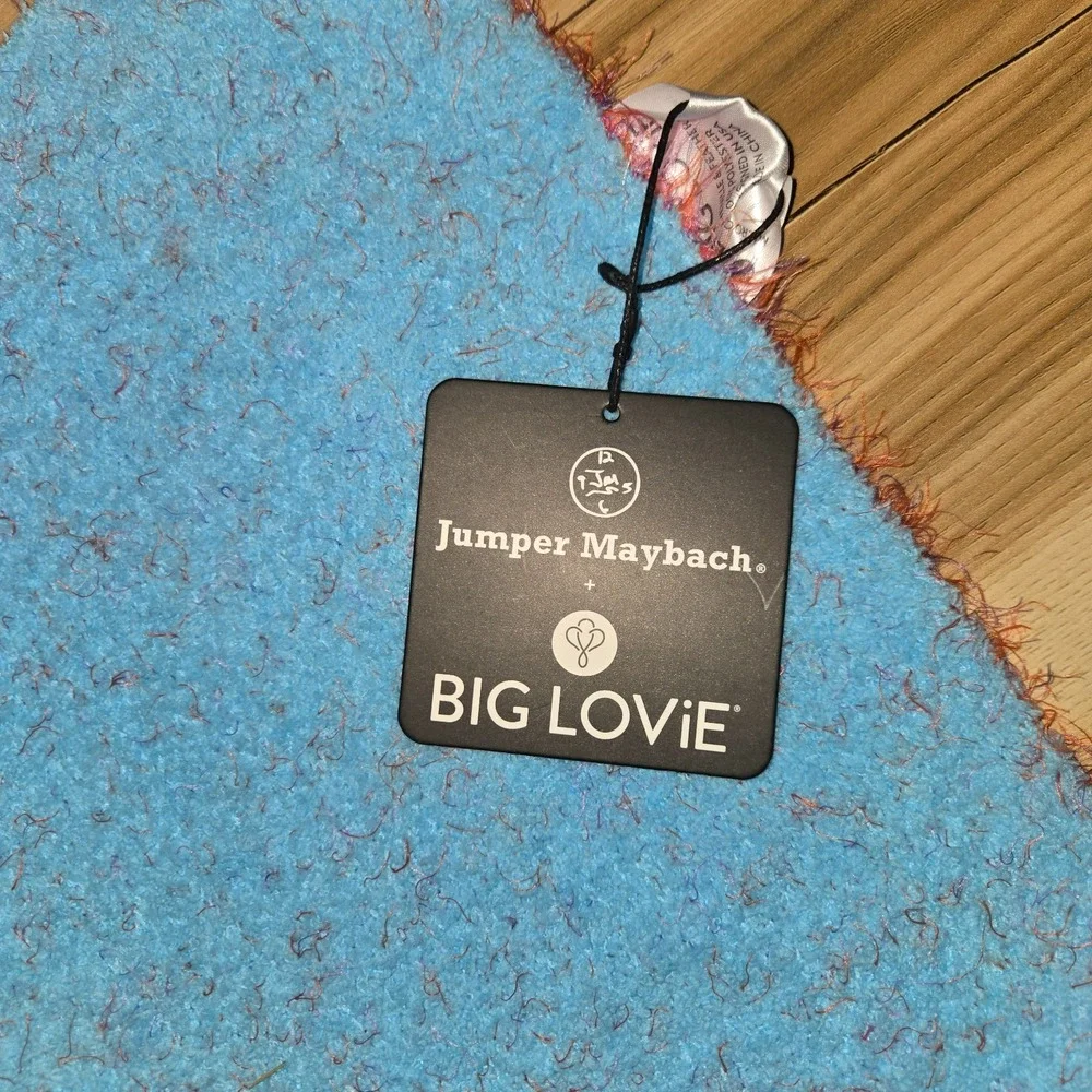 Big Lovie jumper maybach