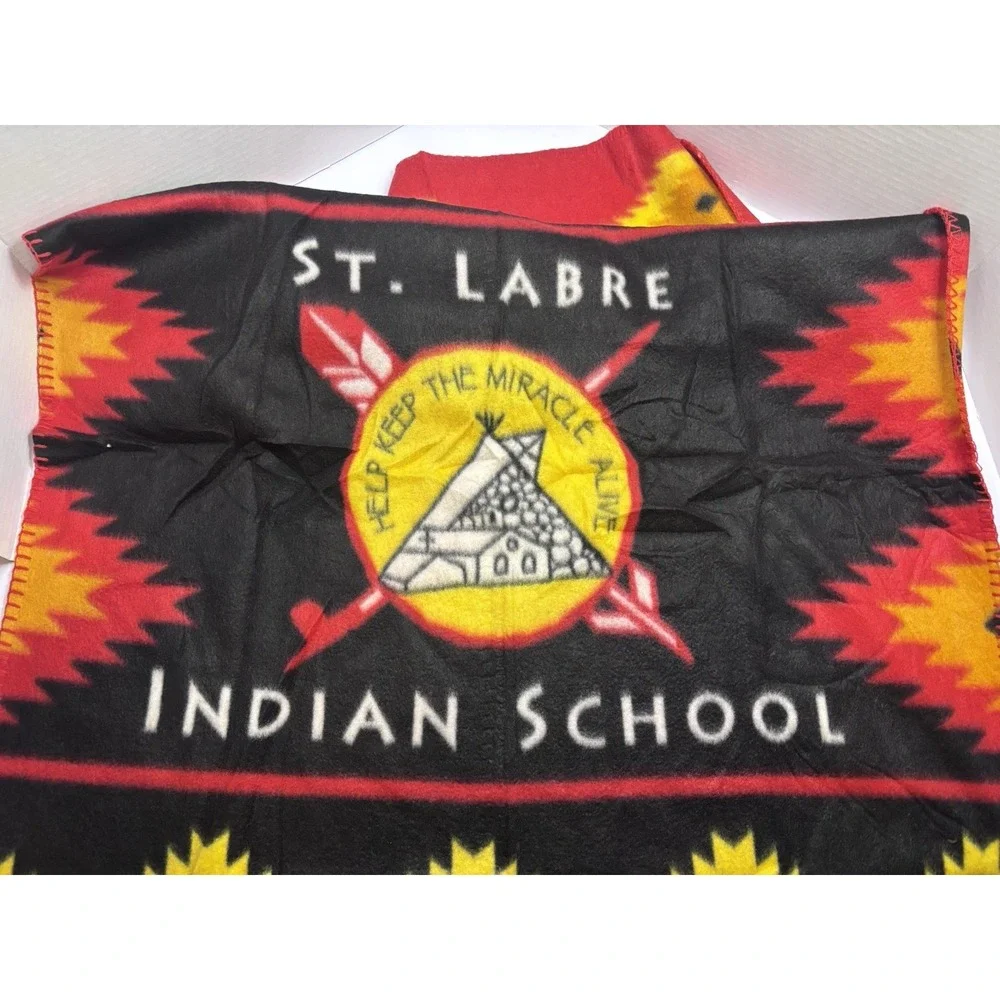St Labre nwot st