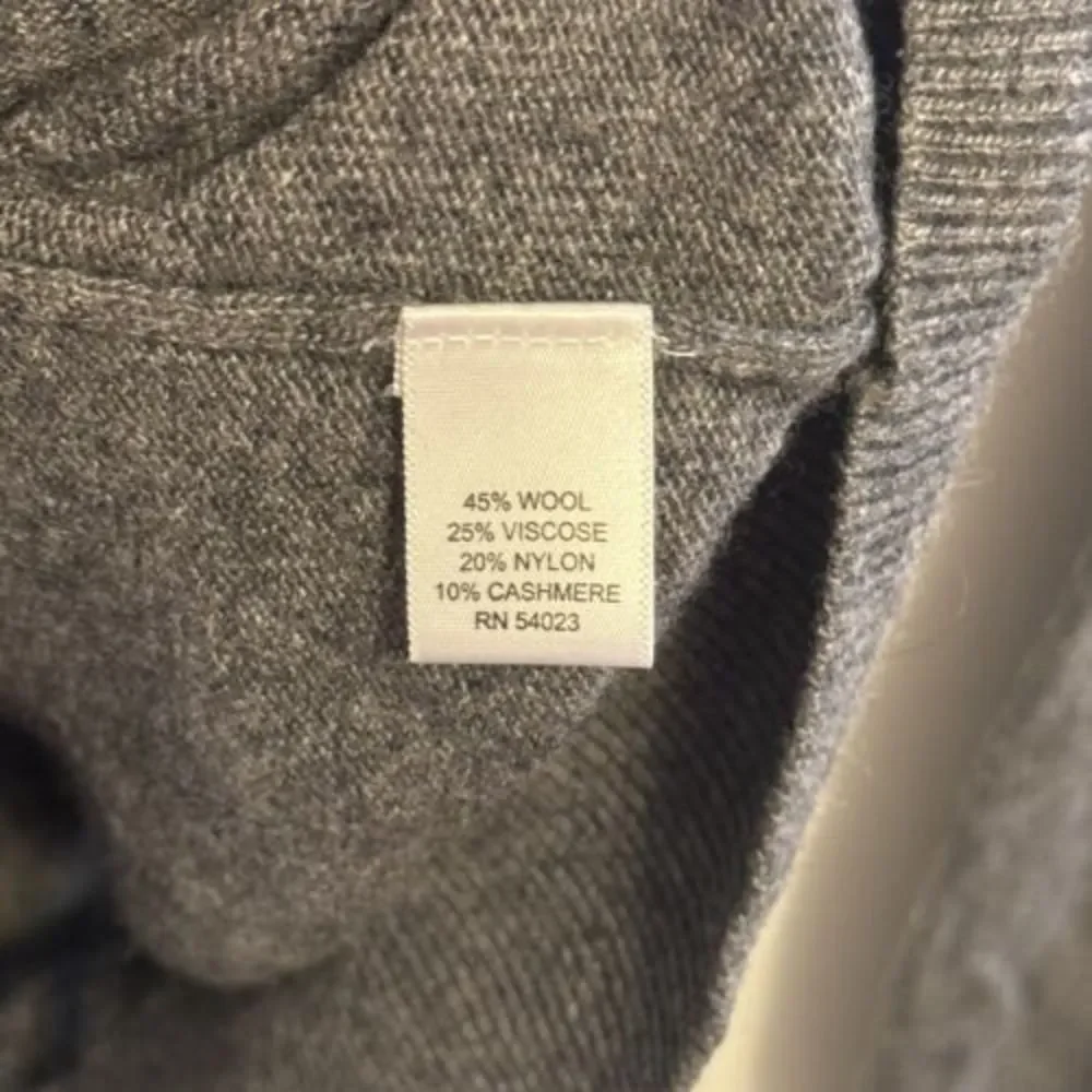 Banana Republic this banana