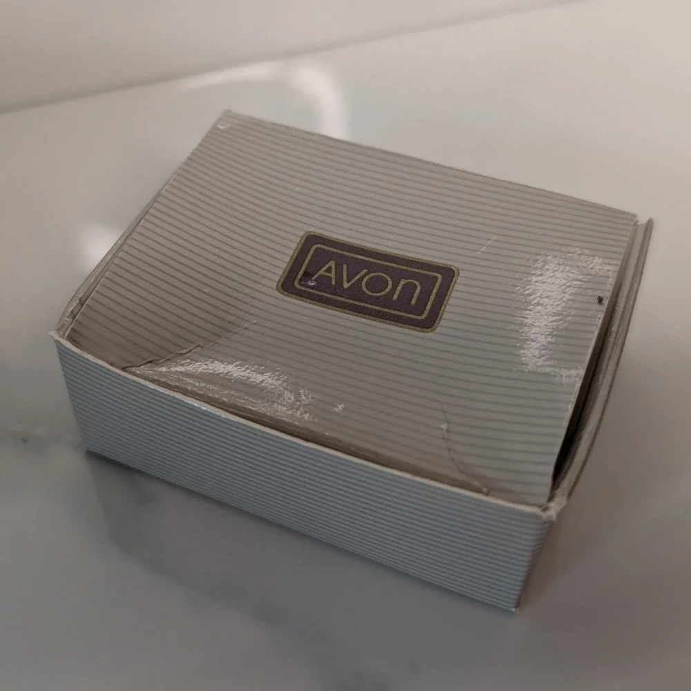 Avon vintage golden