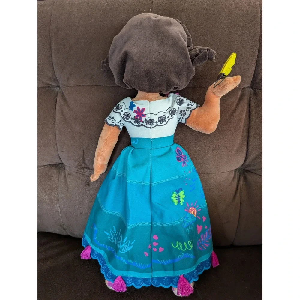 Disney encanto mirabel