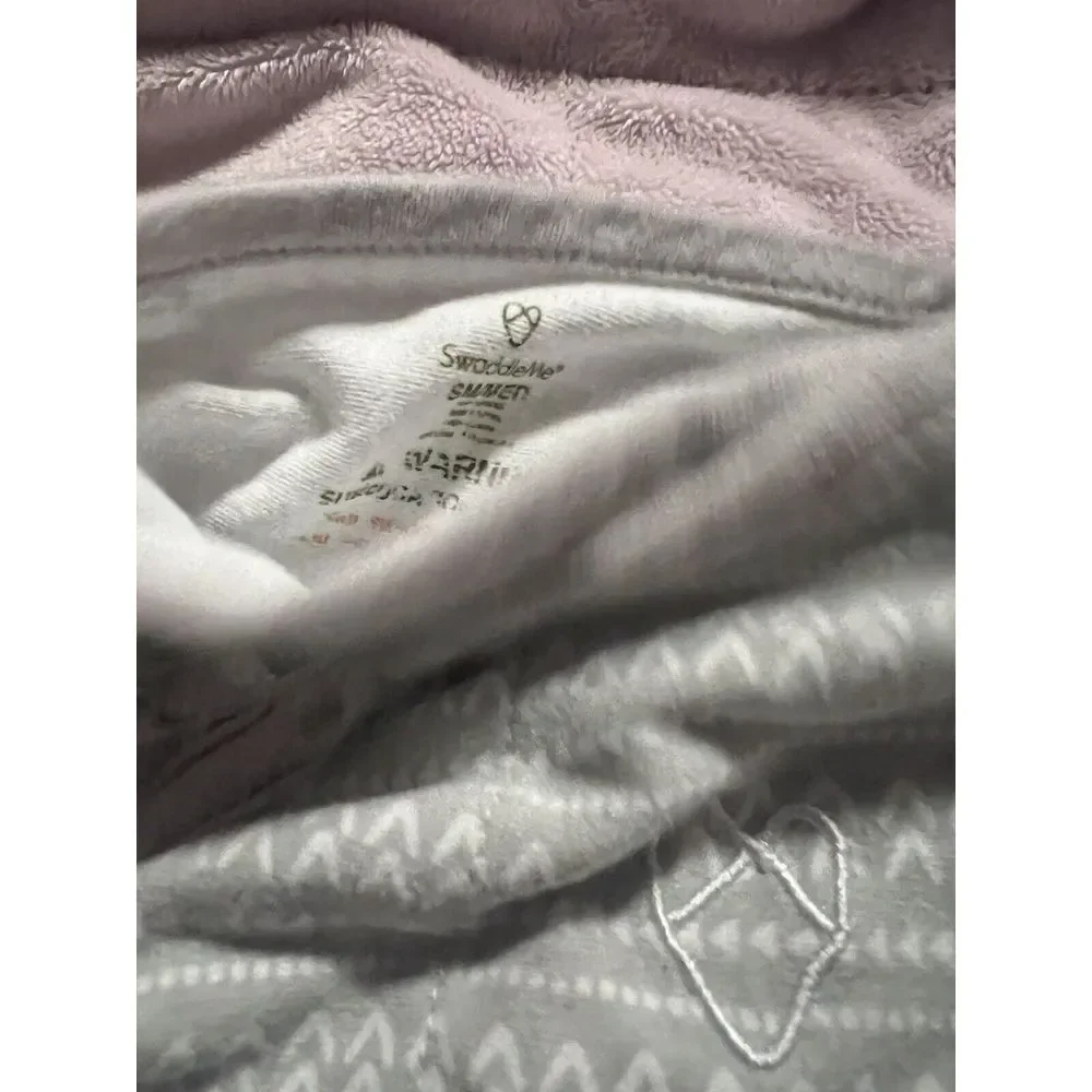 SwaddleMe this swaddle