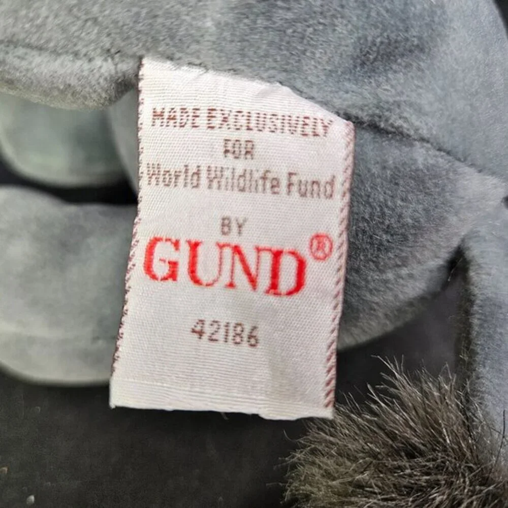 Gund and Kohls Cares use gray