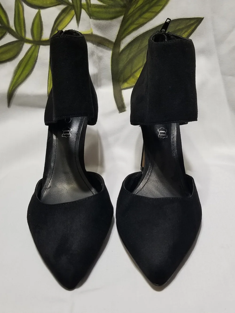 Aldo Black Women's 6.5 Suede Pointed-Toe Ankle Cuff Heels With Leather Insole