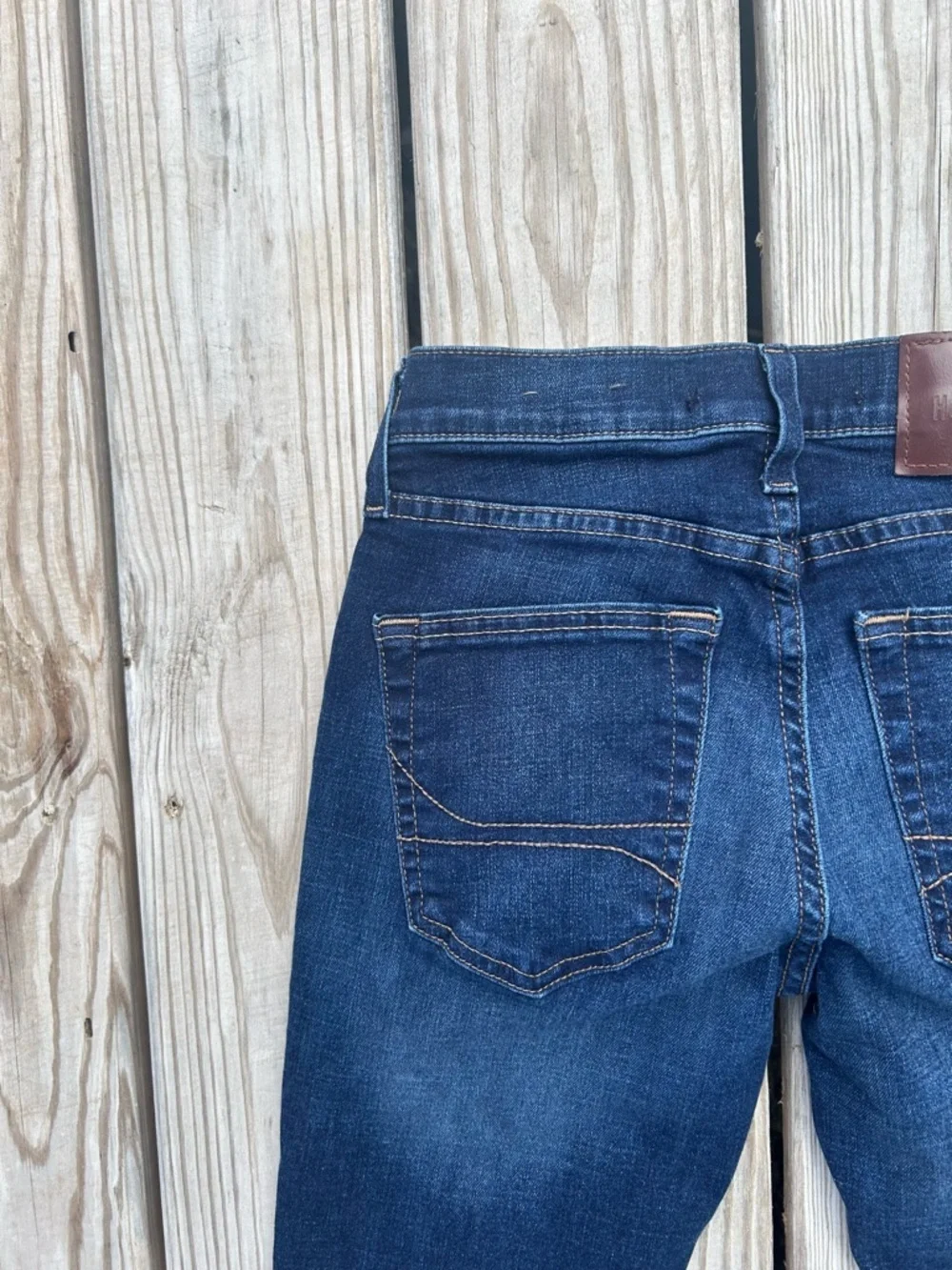 Hollister this pair