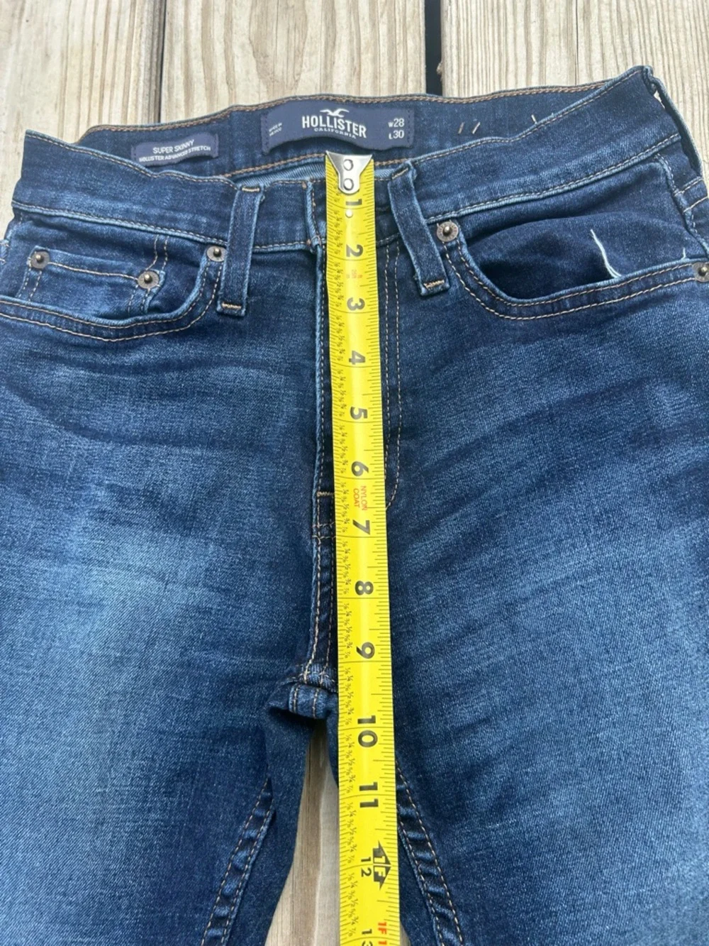 Hollister this pair