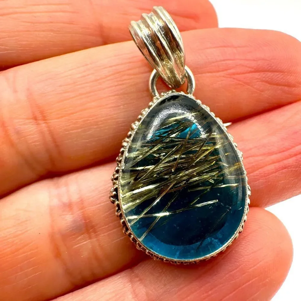 Stunning 15x20mm‎ pear blue dichroic glass and sterling silver pendant!