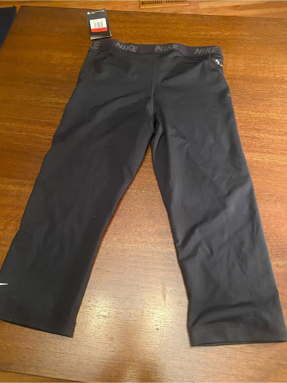 Nike Black Capri Workout Leggings women size large