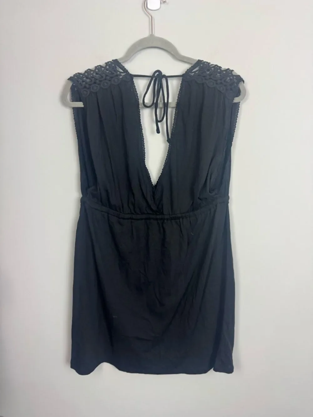 CONVERSE ONE STAR | Black V-Neck Drawstring Swim Coverup Women’s Size Large