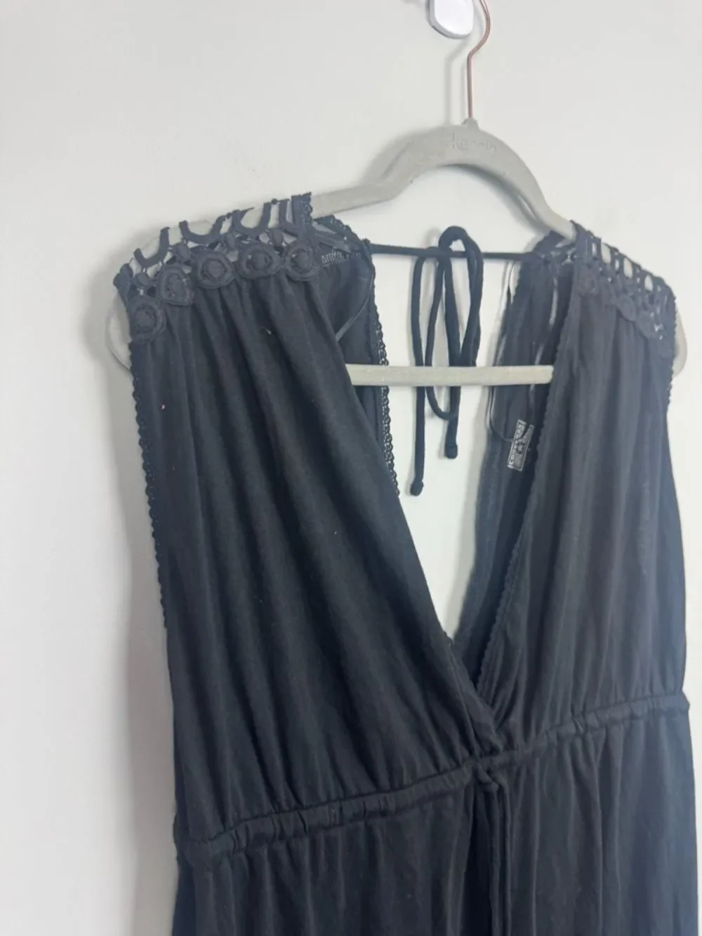 CONVERSE ONE STAR | Black V-Neck Drawstring Swim Coverup Women’s Size Large