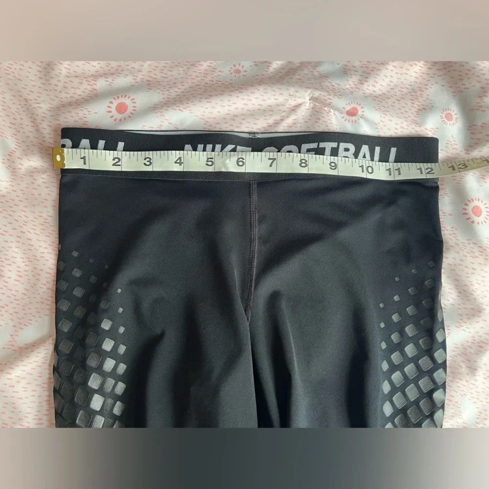 Nike black dri