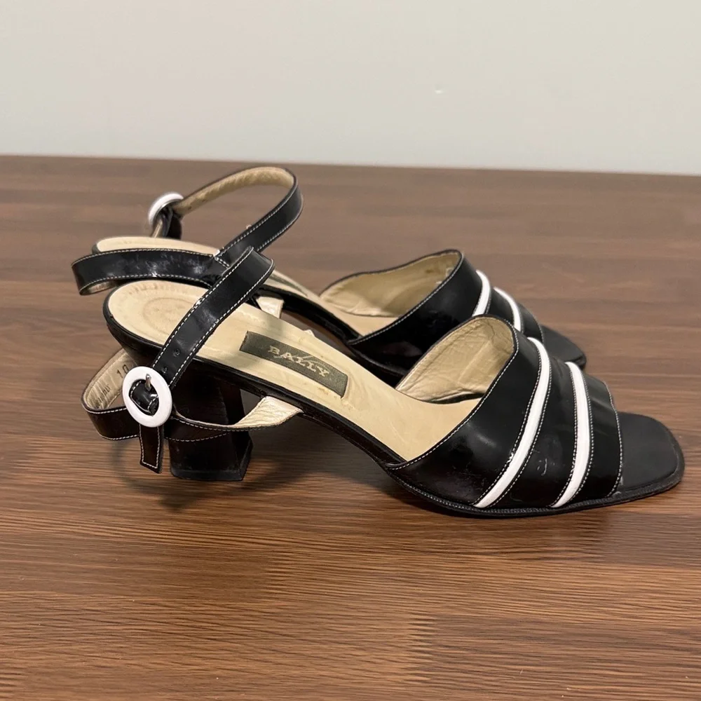 Bally chic heels are
