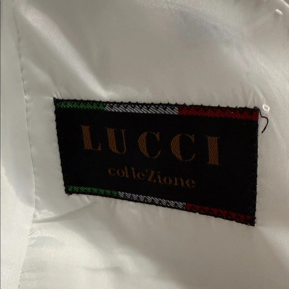 Lucci Collezione this classic