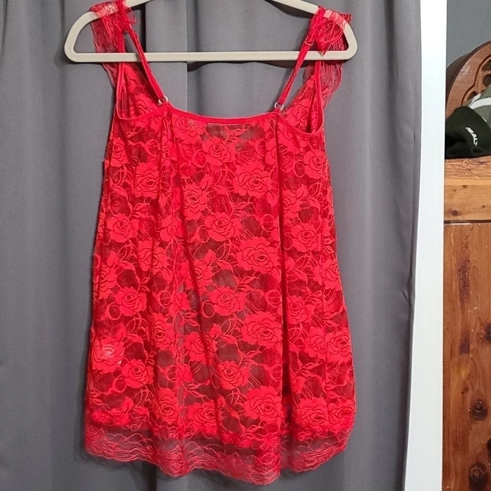 unknown lacy red
