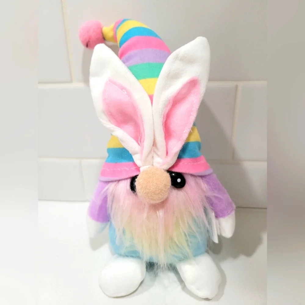 Plush Gnome/Bella