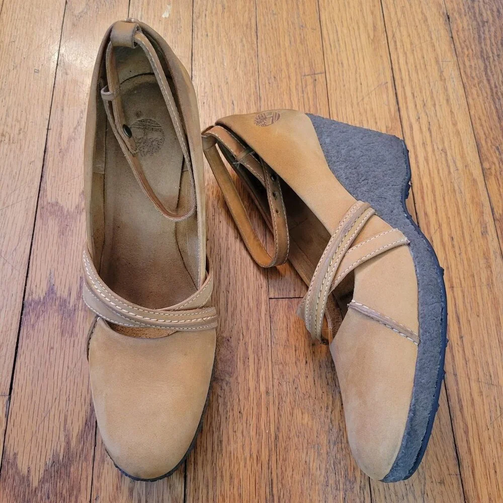 Timberland Leather‎ Mary Jane Shoes 7.5M Beige Wedge