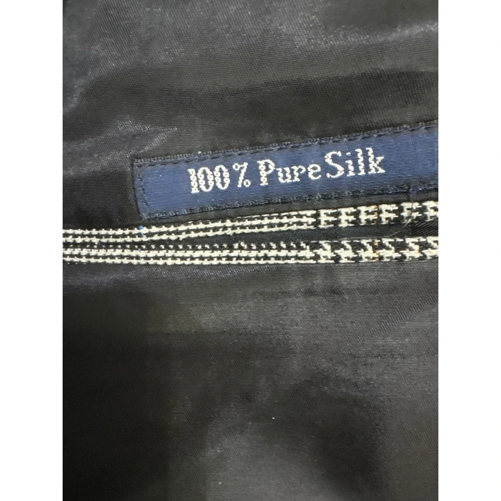 Burberry blazer keywords dinners