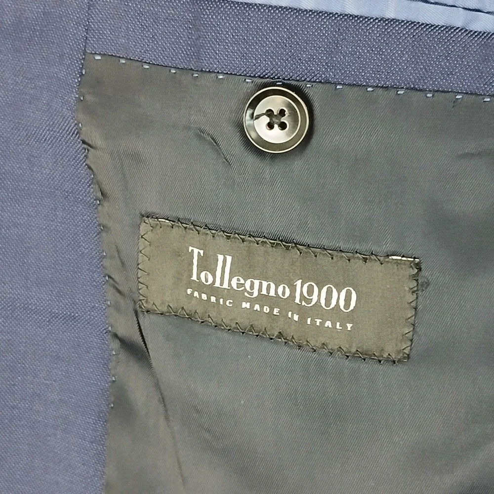 The Blk Tux wrist rips tollegno