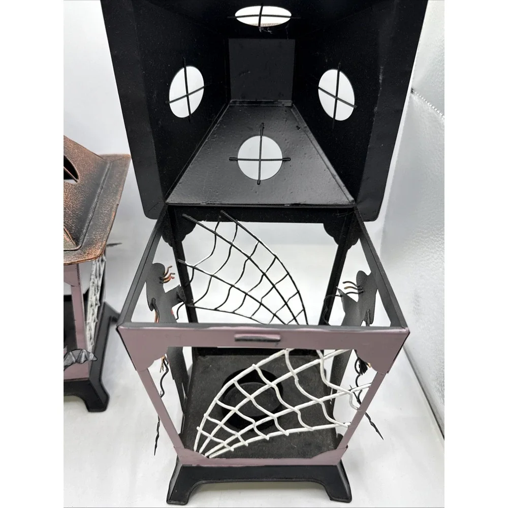 Spooky Hollow halloween lantern