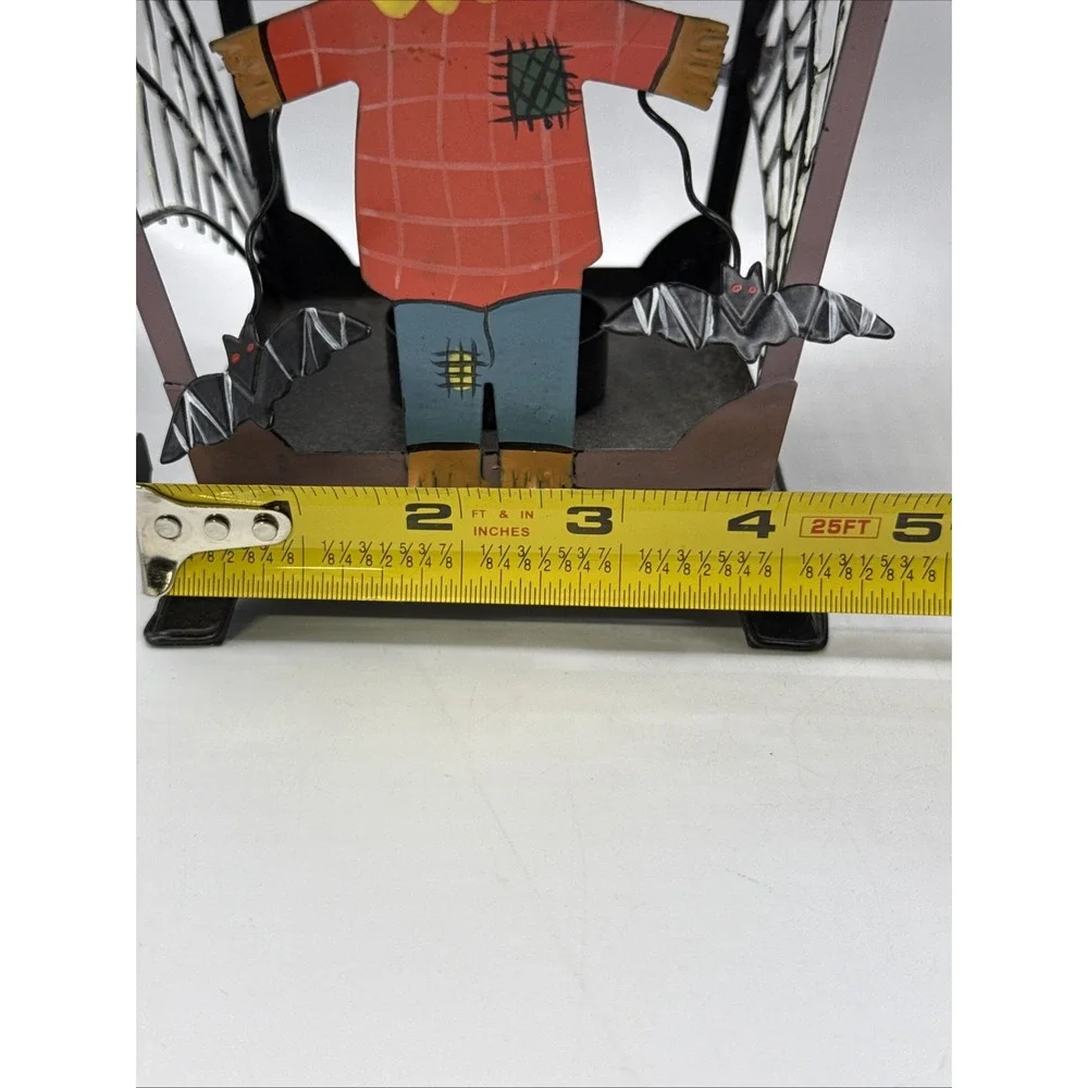 Spooky Hollow halloween lantern