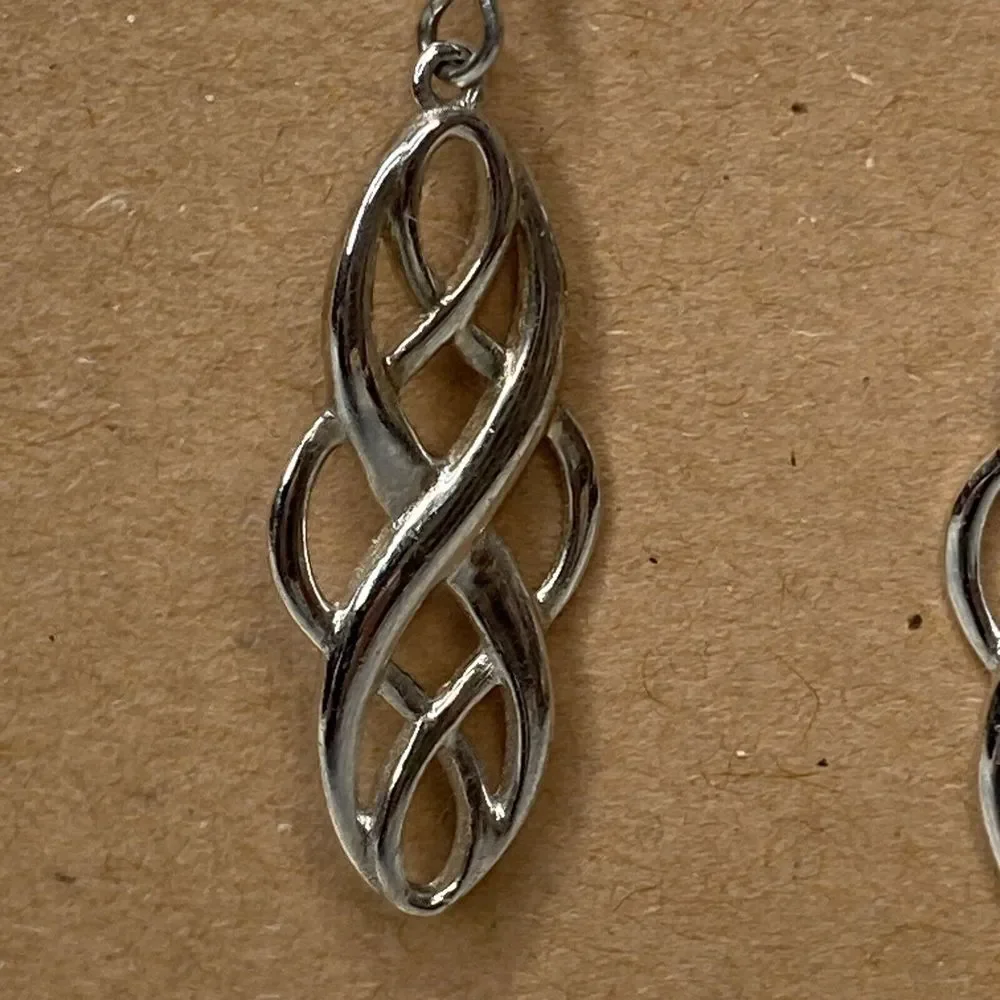 N/A celtic knot