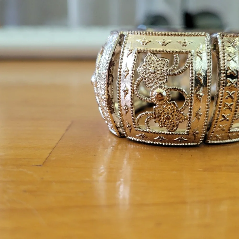 Vintage Gold Tone Filigree Panel Stretch Bracelet Floral Openwork 67g