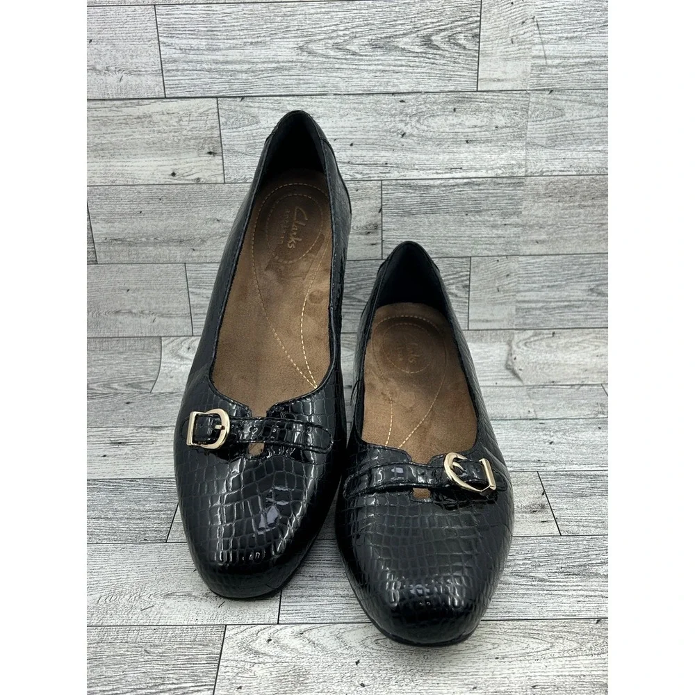 Clarks sophisticated adds pumps