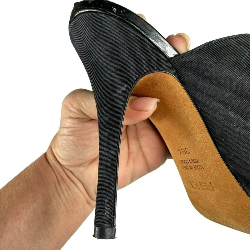 Fendi show bag offers