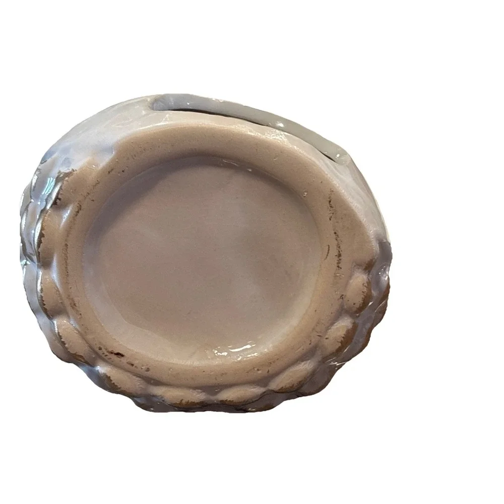 The Unbranded Brand this ceramic