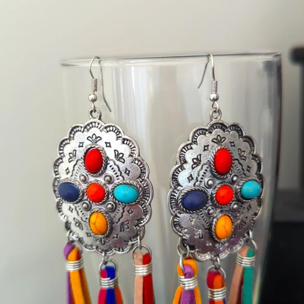 N/A vibrant earrings