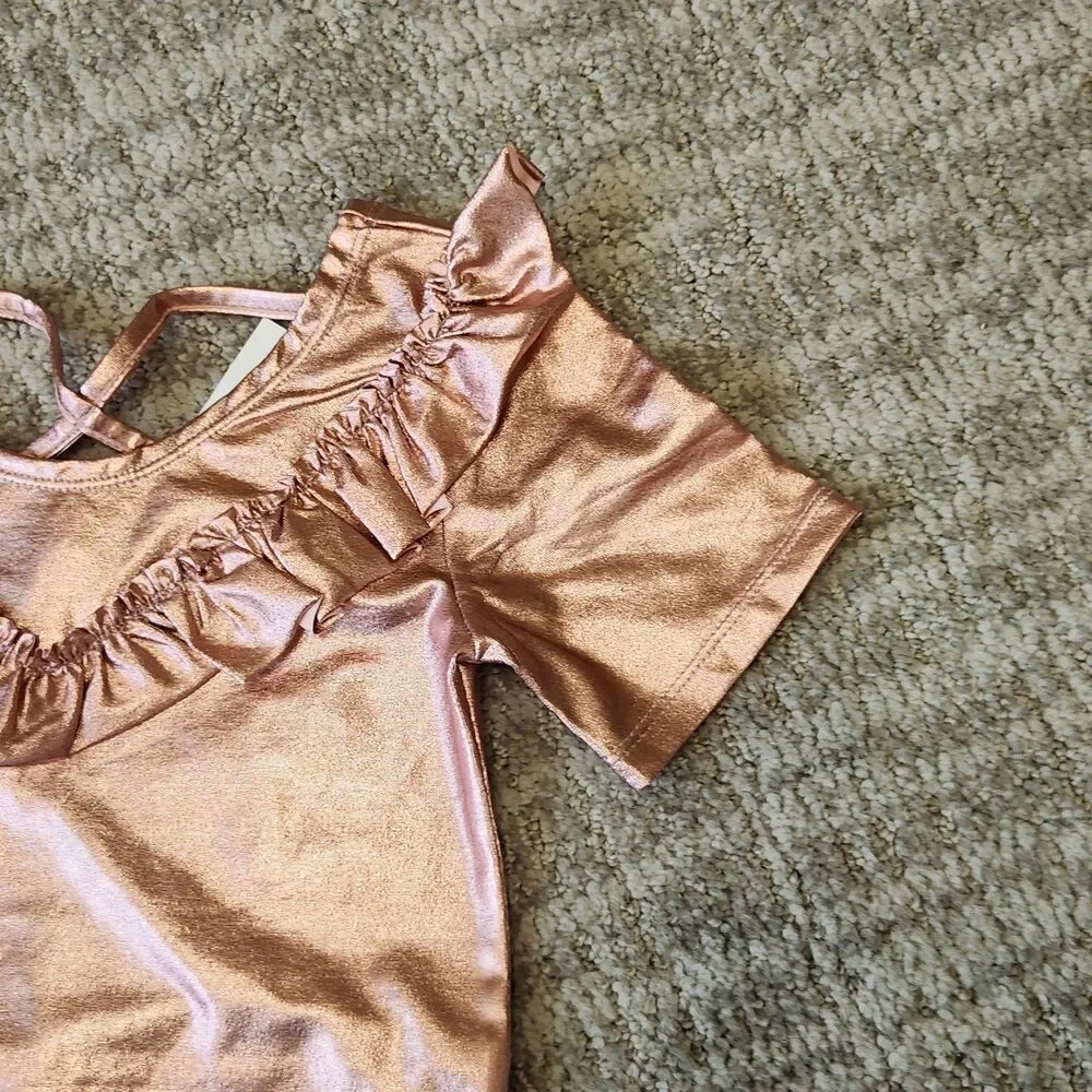 H&M weighs 1oz