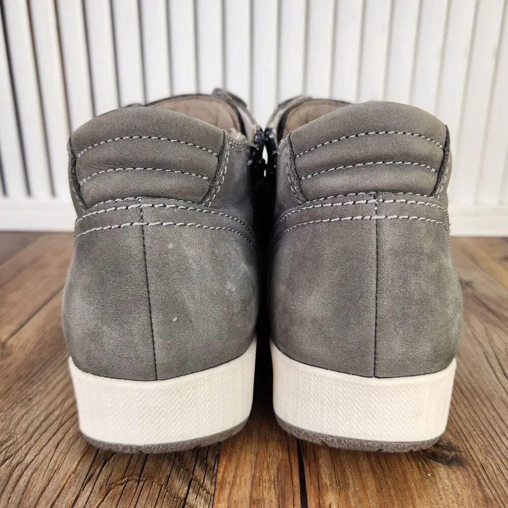 Dansko pre owned