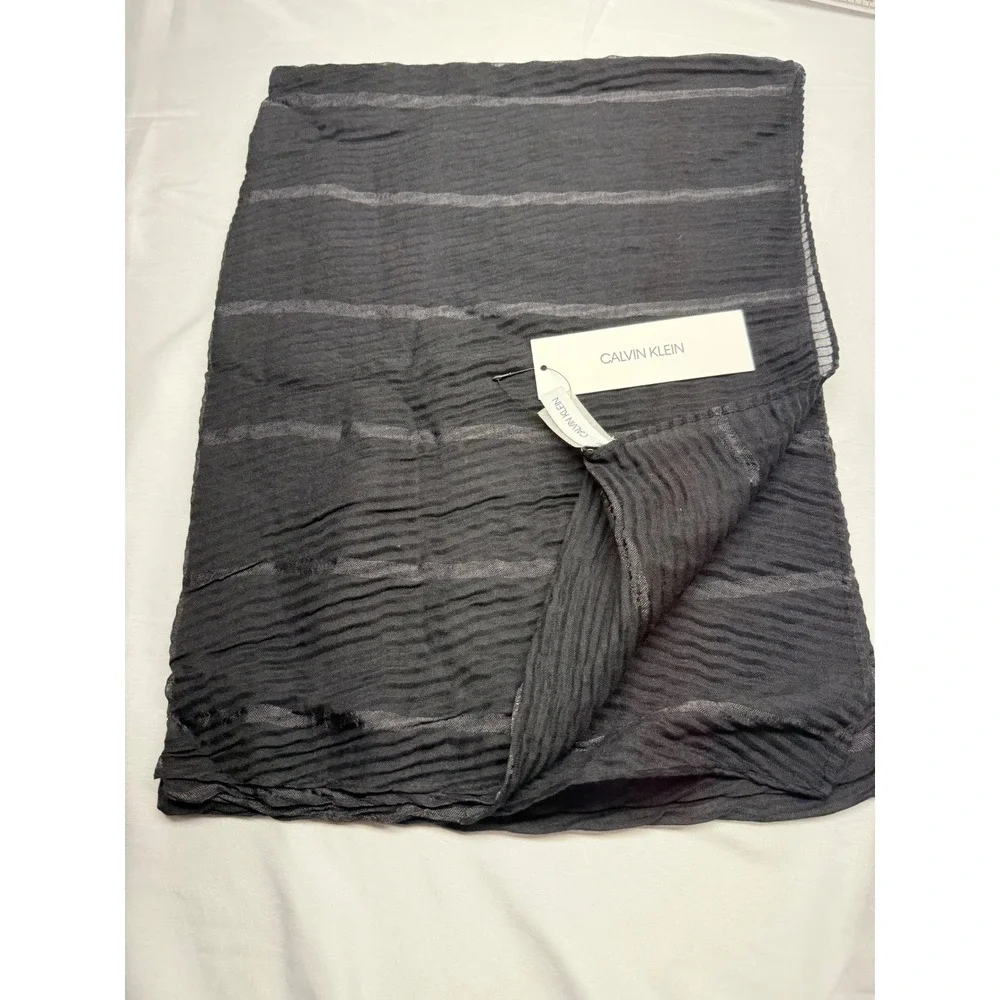 Calvin Klein calvin klein