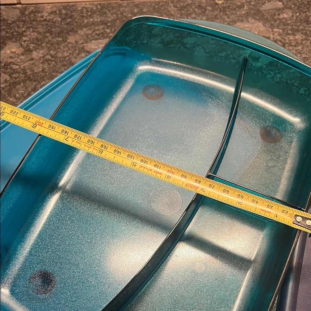 Tupperware containers refrigerator cup
