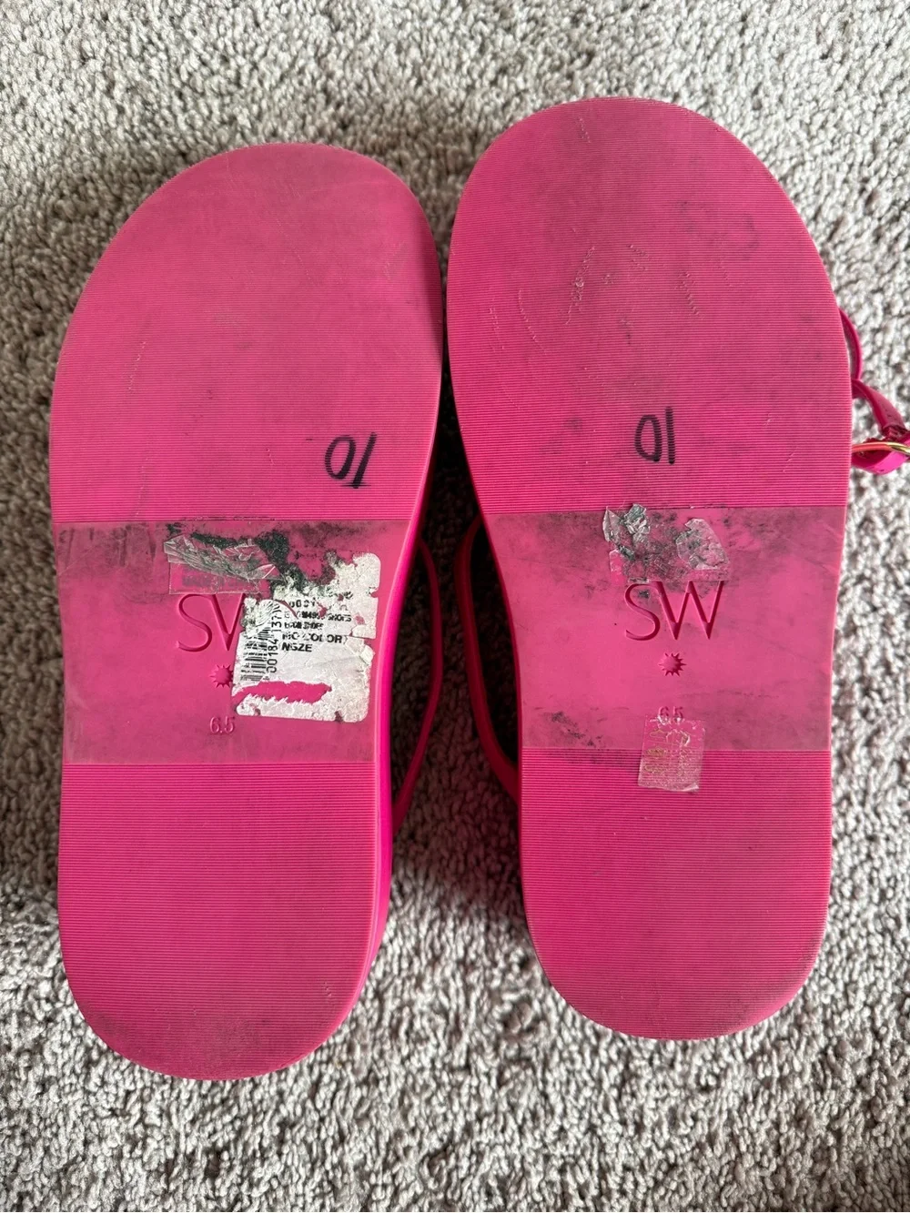Stuart Weitzman Hot Pink Strappy Platform Sandals gold metal buckles