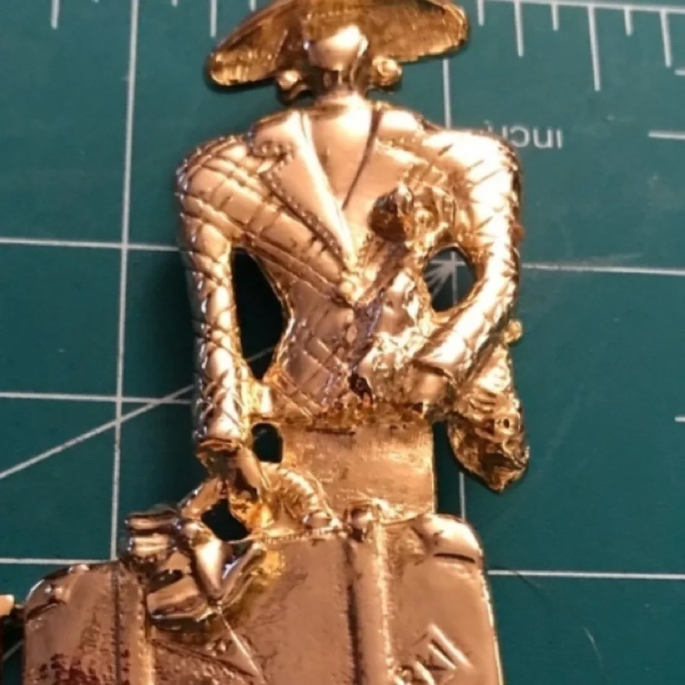 unbranded woman suit