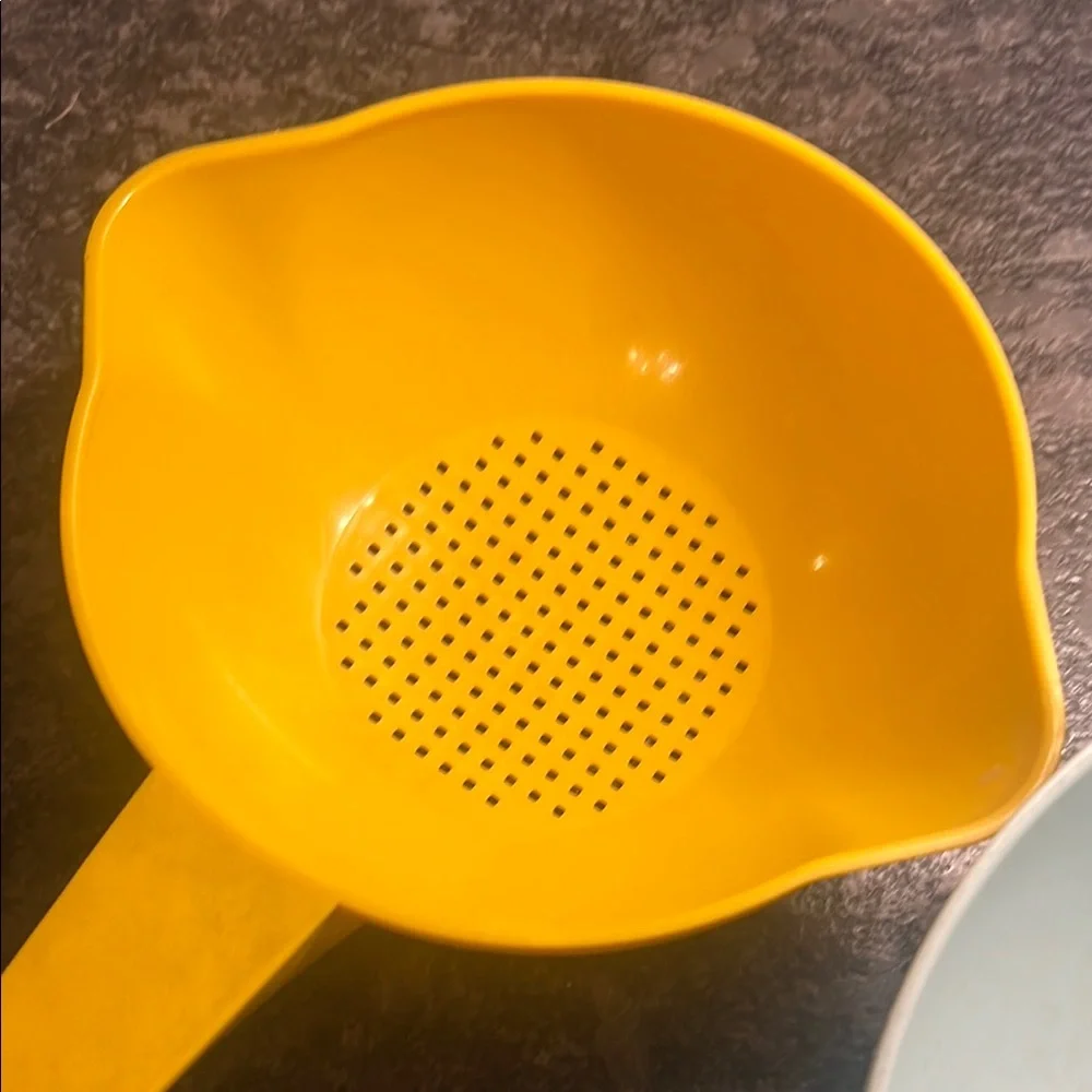 Tupperware vintage set